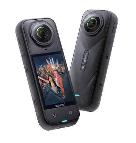 Insta360 X5